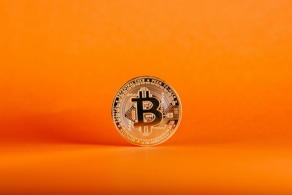 Crypto exchange order review screen with rates and wallet details